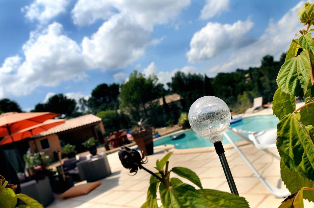 Chambres D'Hotes Des Huppes นีมส์ ภายนอก รูปภาพ