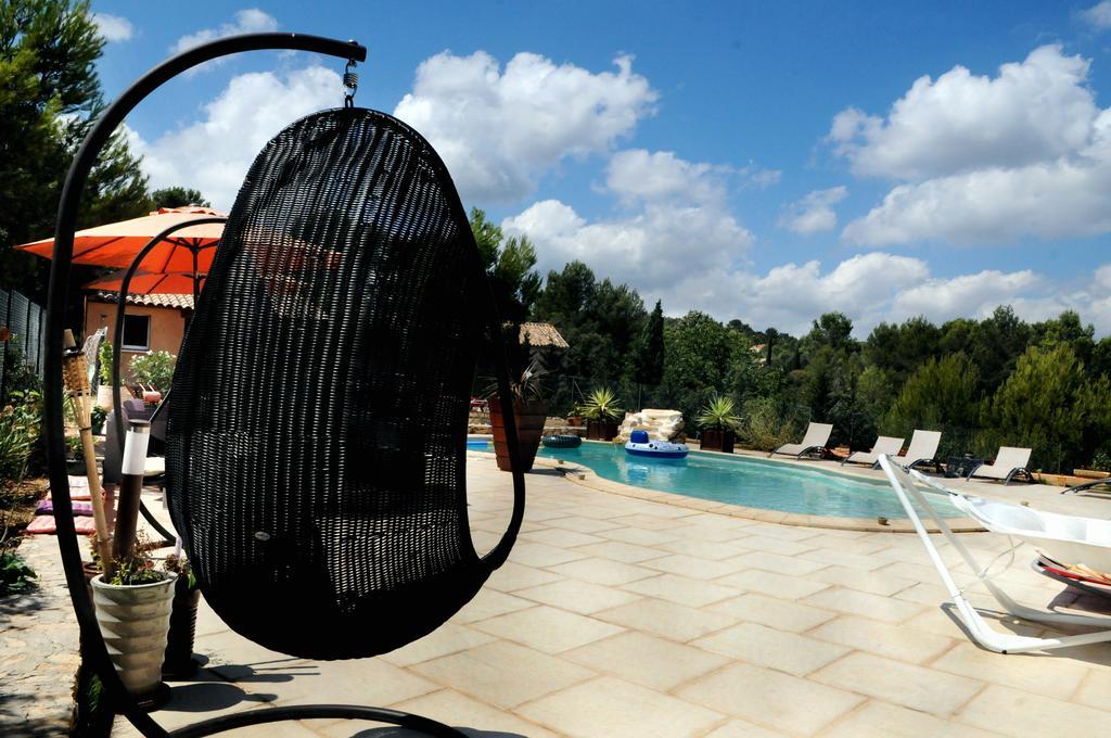 Chambres D'Hotes Des Huppes นีมส์ ภายนอก รูปภาพ